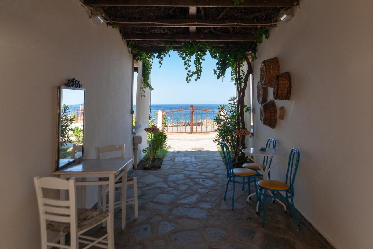 Athina Apartments Palaiopoli  Exterior photo